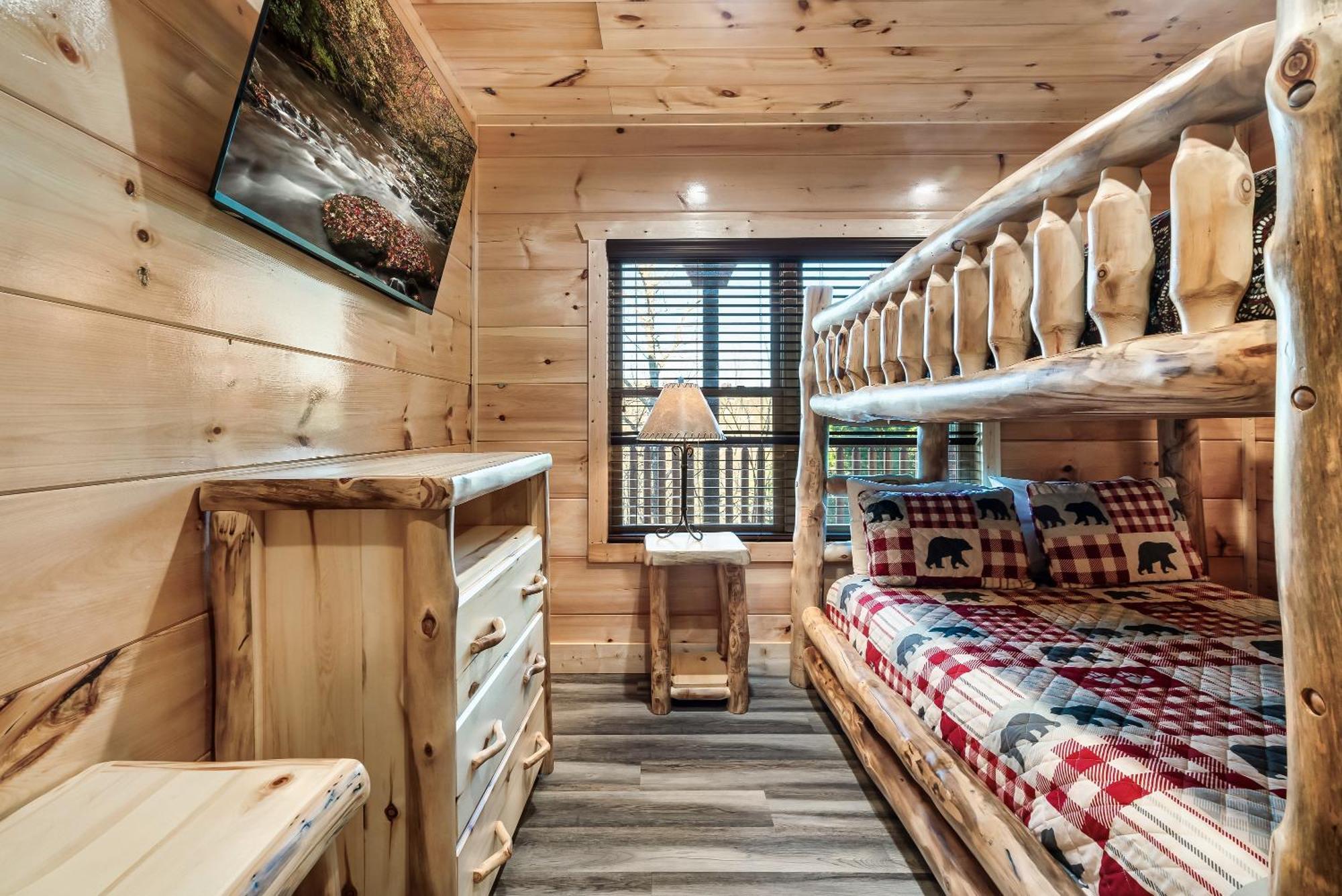 Full Equipped Cabin With A Pool And Game Room Smokies Views Гатлинбург Экстерьер фото