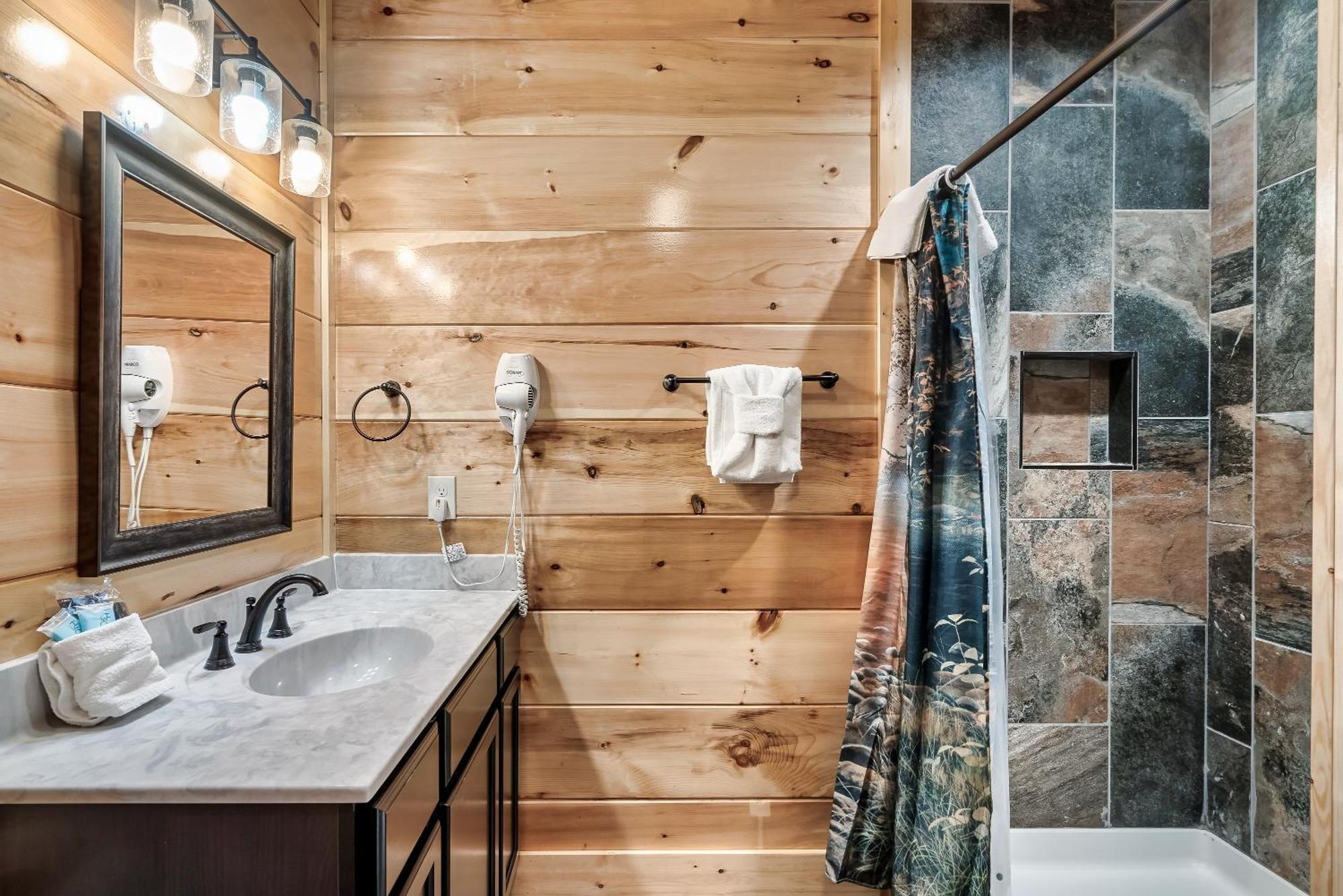 Full Equipped Cabin With A Pool And Game Room Smokies Views Гатлинбург Экстерьер фото