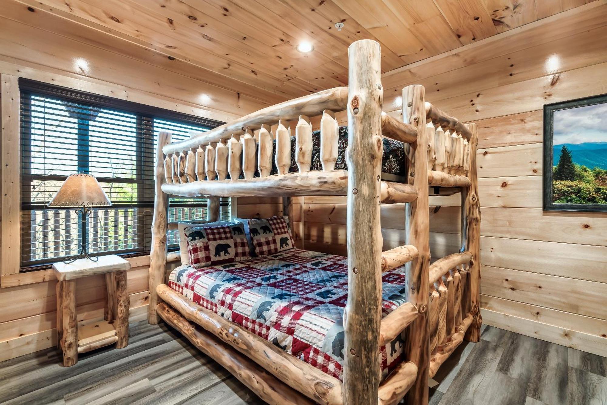 Full Equipped Cabin With A Pool And Game Room Smokies Views Гатлинбург Экстерьер фото
